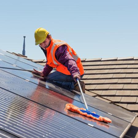 Entretien des panneaux solaires photovoltaiques